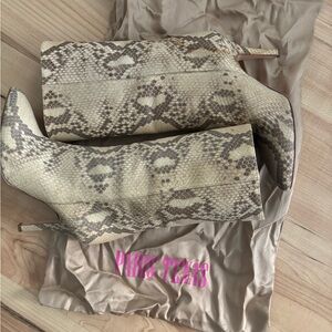 Snakeskin Pattern Women's Bag worn a few times